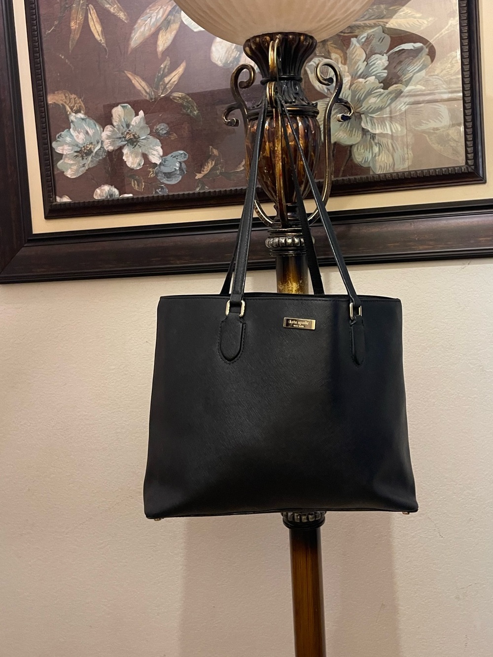 Kate Spade please check all picture of condition
